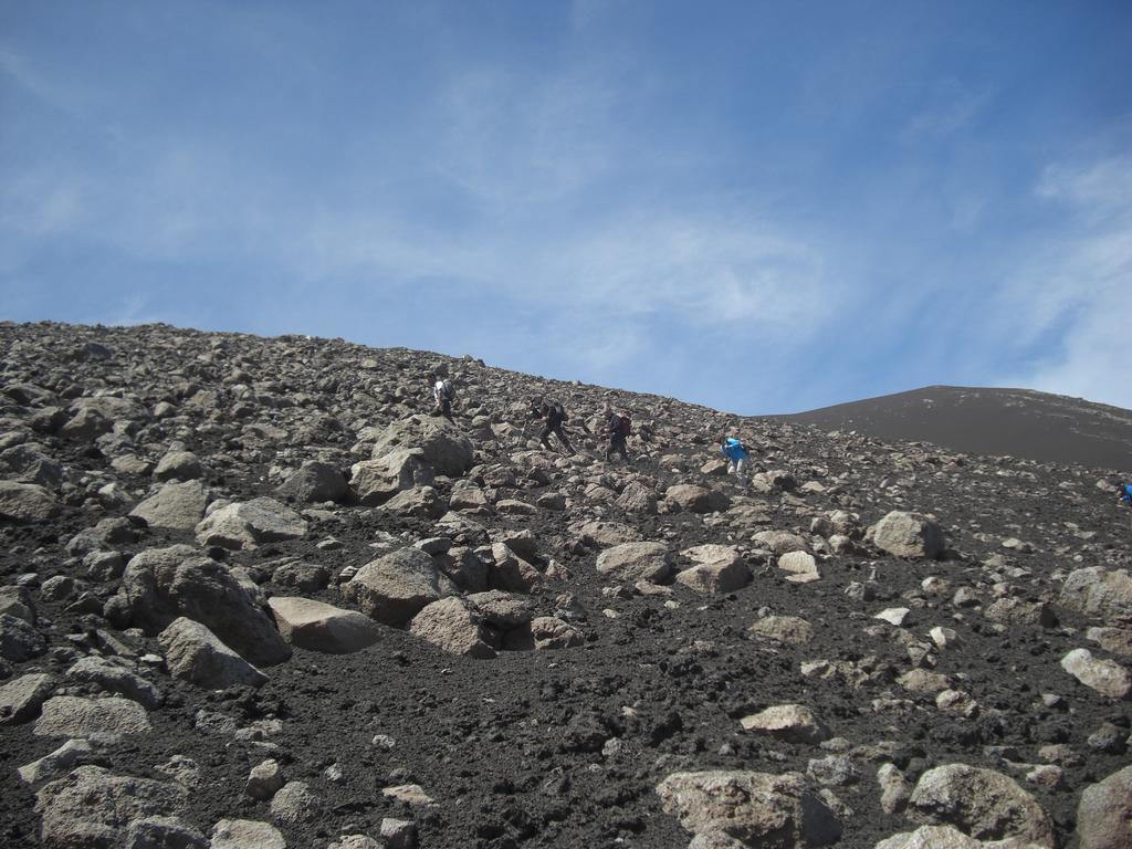 火山腹地住宿加早餐酒店 尼科洛西 外观 照片