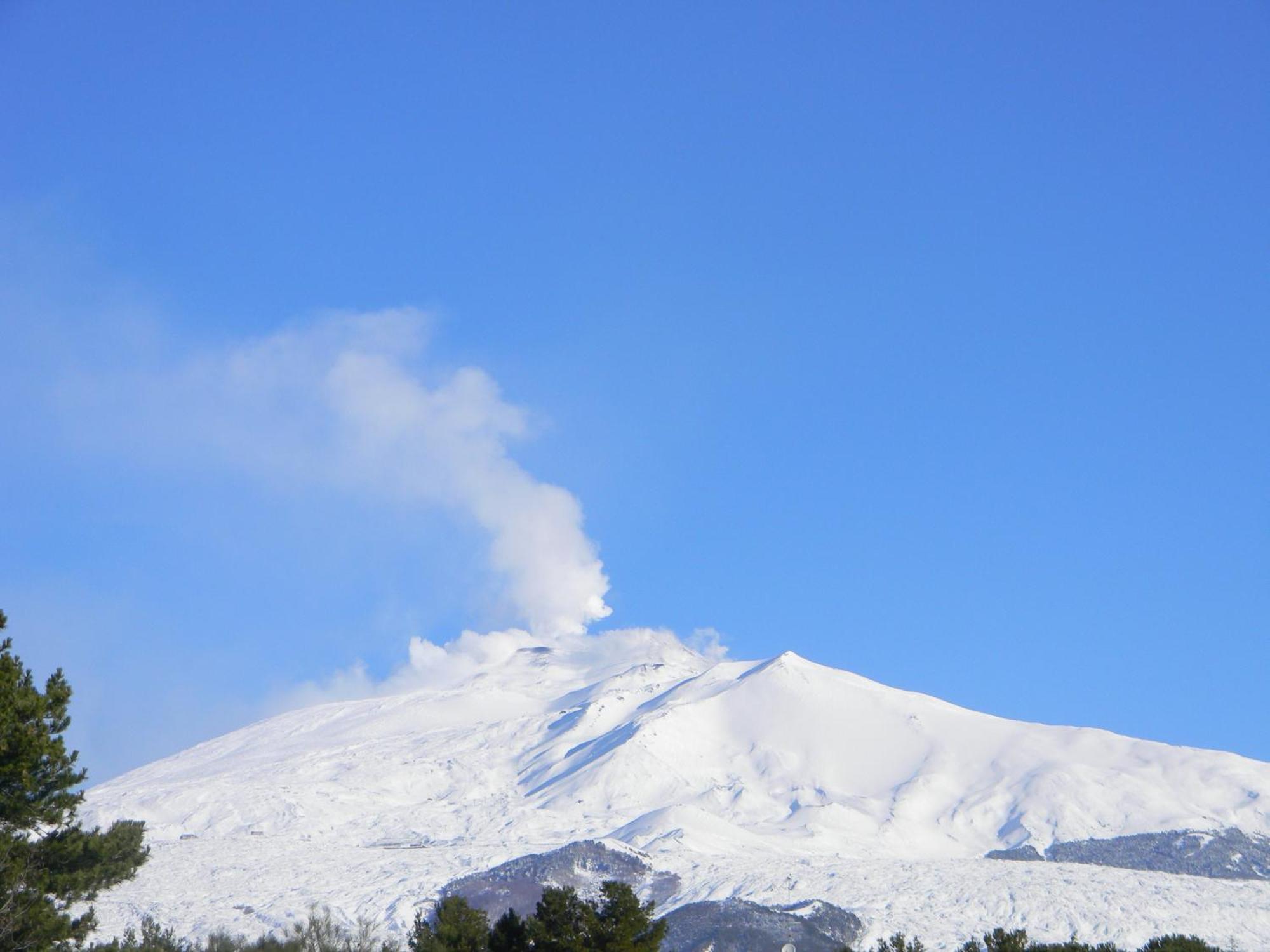火山腹地住宿加早餐酒店 尼科洛西 外观 照片